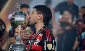 Arrascaeta é finalista no tradicional prêmio Rei da América