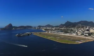 Voos no Santos Dumont serão ampliados em 2026, diz ministro