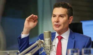 Governo federal vai investir R$ 4 bilhões em trens no Recife