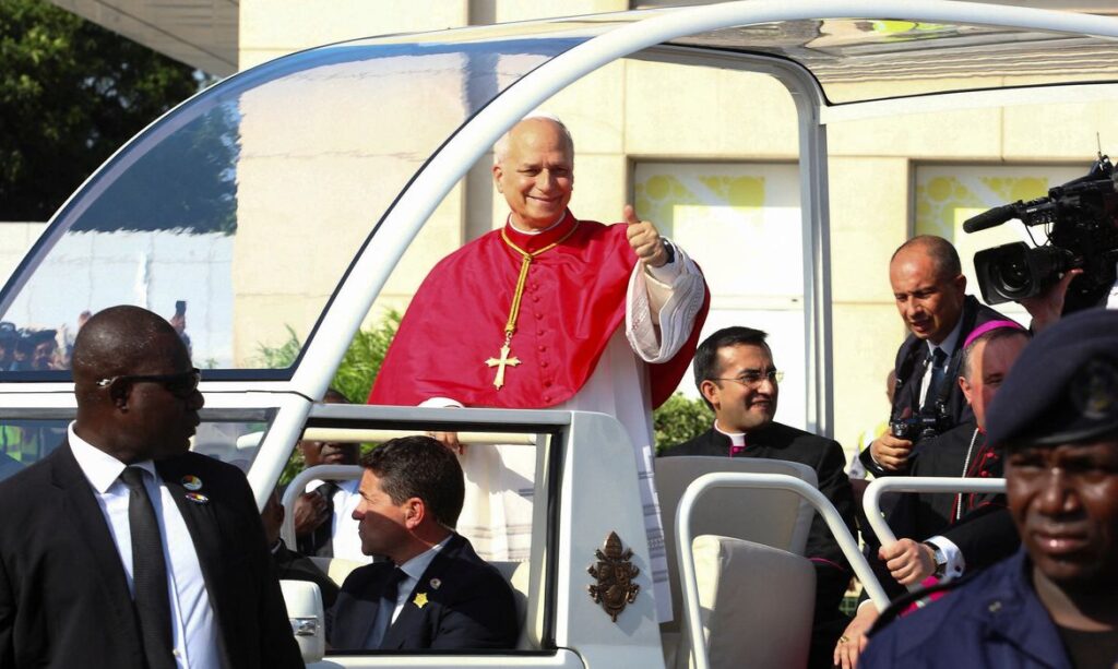 Papa: estou na África para encorajar católicos, não debater com Trump