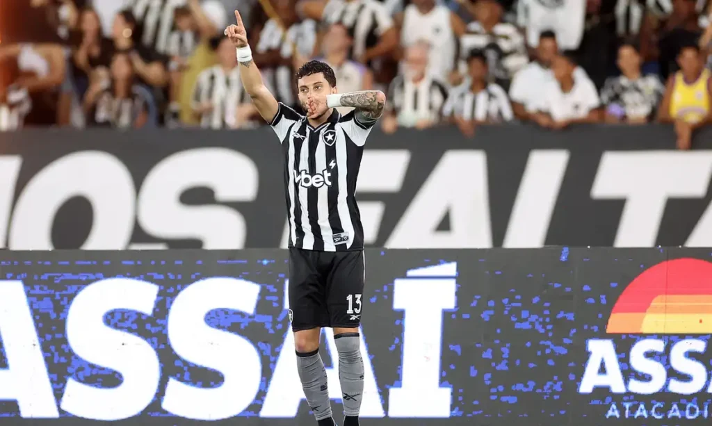 Botafogo bate Chape em jogo de abertura da 5ª fase da Copa do Brasil
